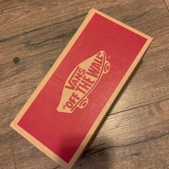 Checkered Vans - Picture 2 of 3